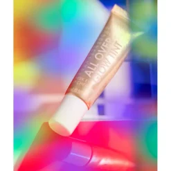 Catrice All Over Glow Tint 010 Beaming Diamond Foundation