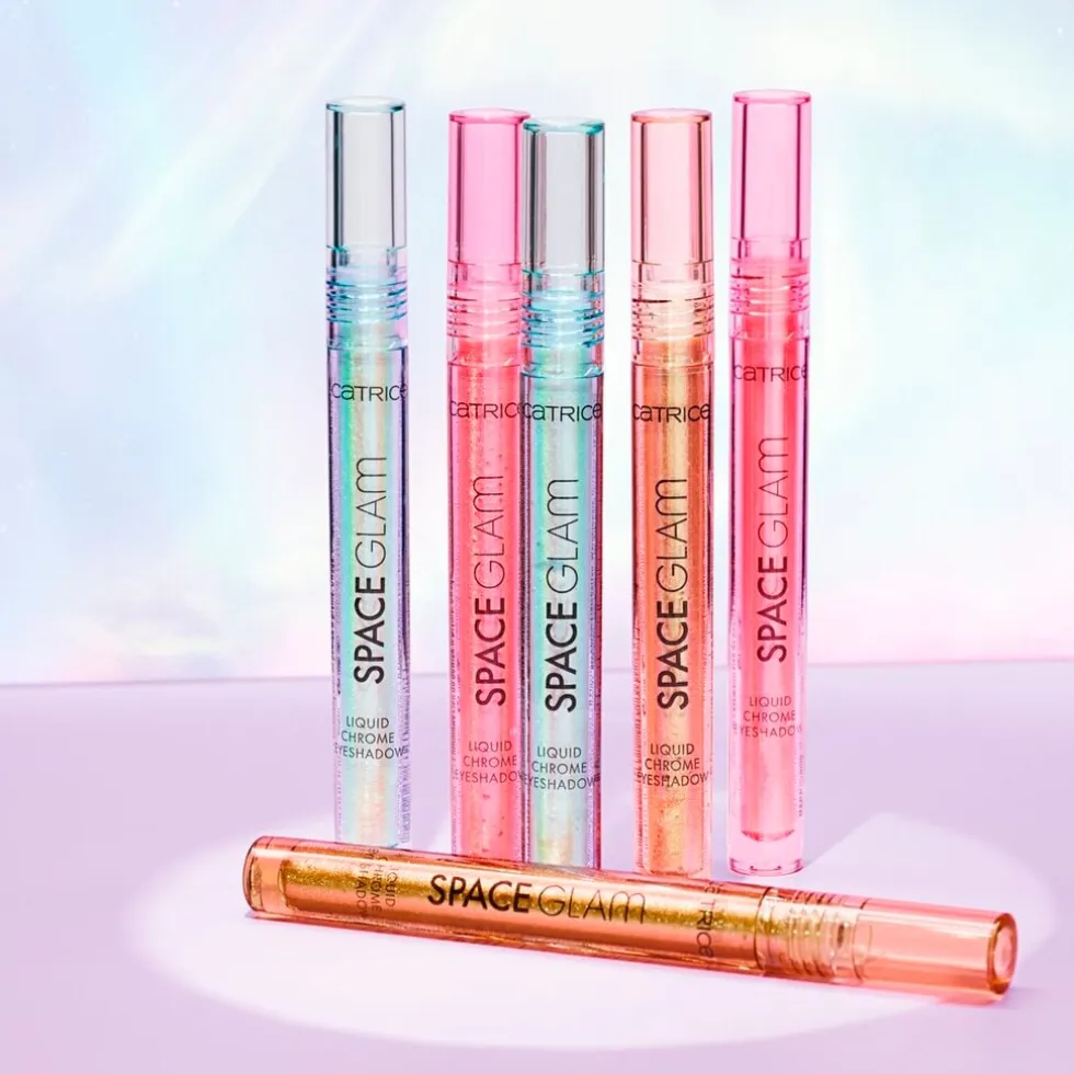 Catrice Space Glam 030 Galactic Glamour Liquid Chrome Eyeshadow