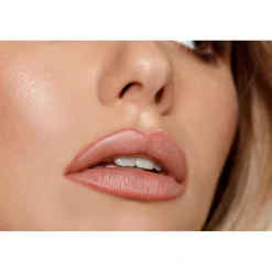 Kruidvat Show Off Colors 020 Lovely Bare Velvet Matte Lip Pencil